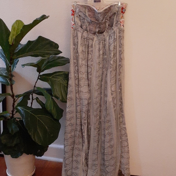 Size L rip curl strapless sundress - Picture 7 of 9